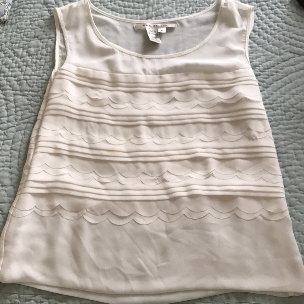 Max Studio Scallop Shell